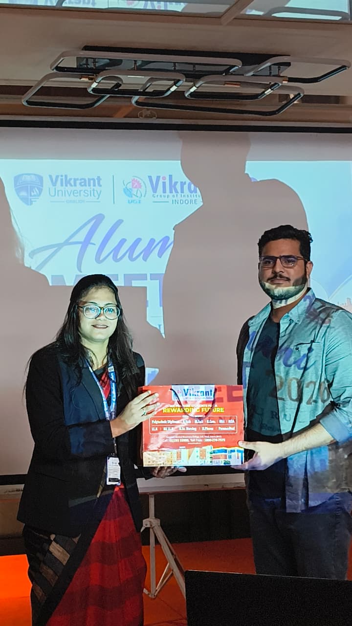 Kuldeep Yadav at the Vikrant University alumni meet